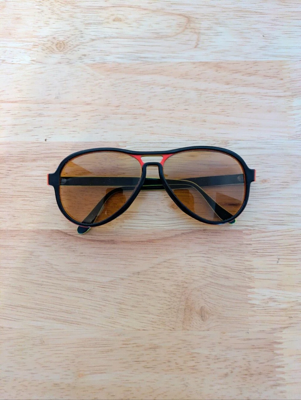 Vintage Bausch & Lomb Ray-Ban USA Vagabond Ambermatic Sunglasses